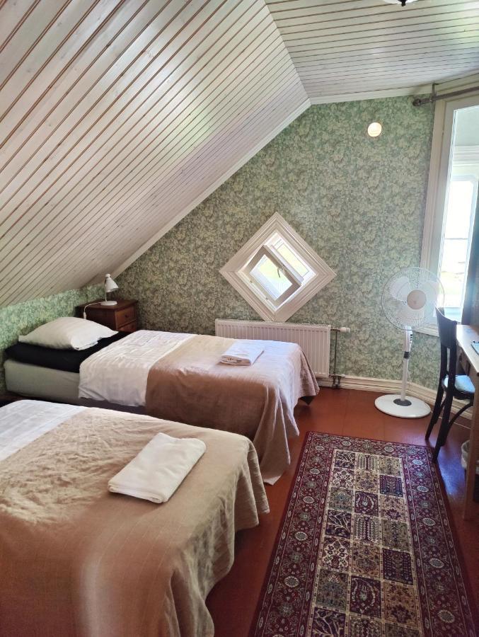 Hotel & Cafe Lanterna Науво Екстериор снимка