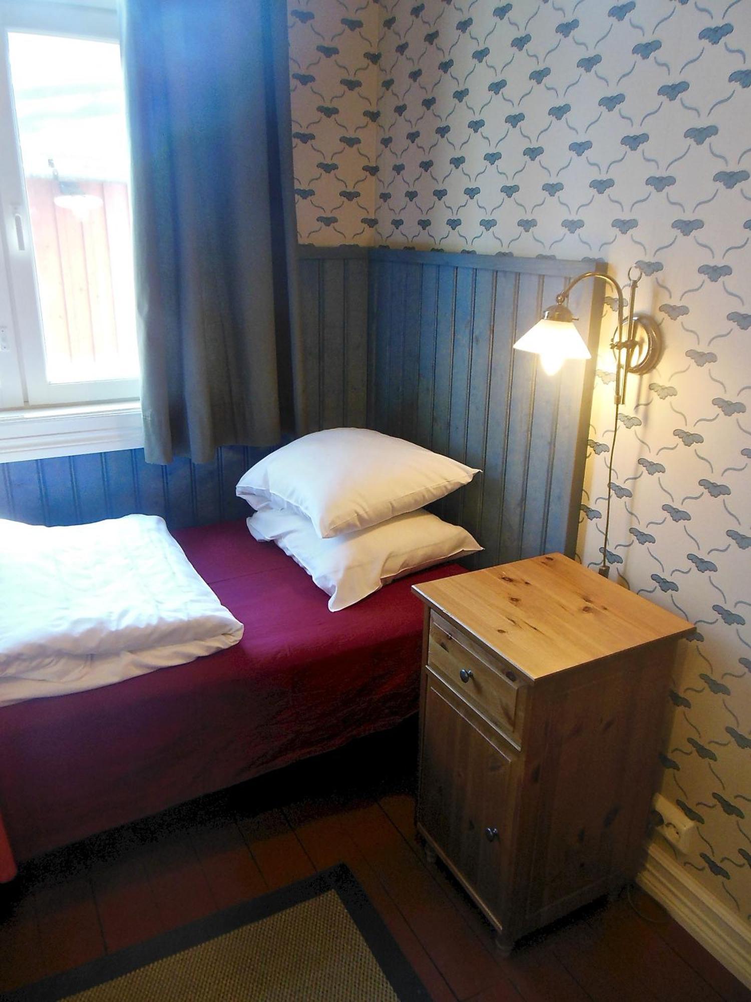 Hotel & Cafe Lanterna Науво Стая снимка