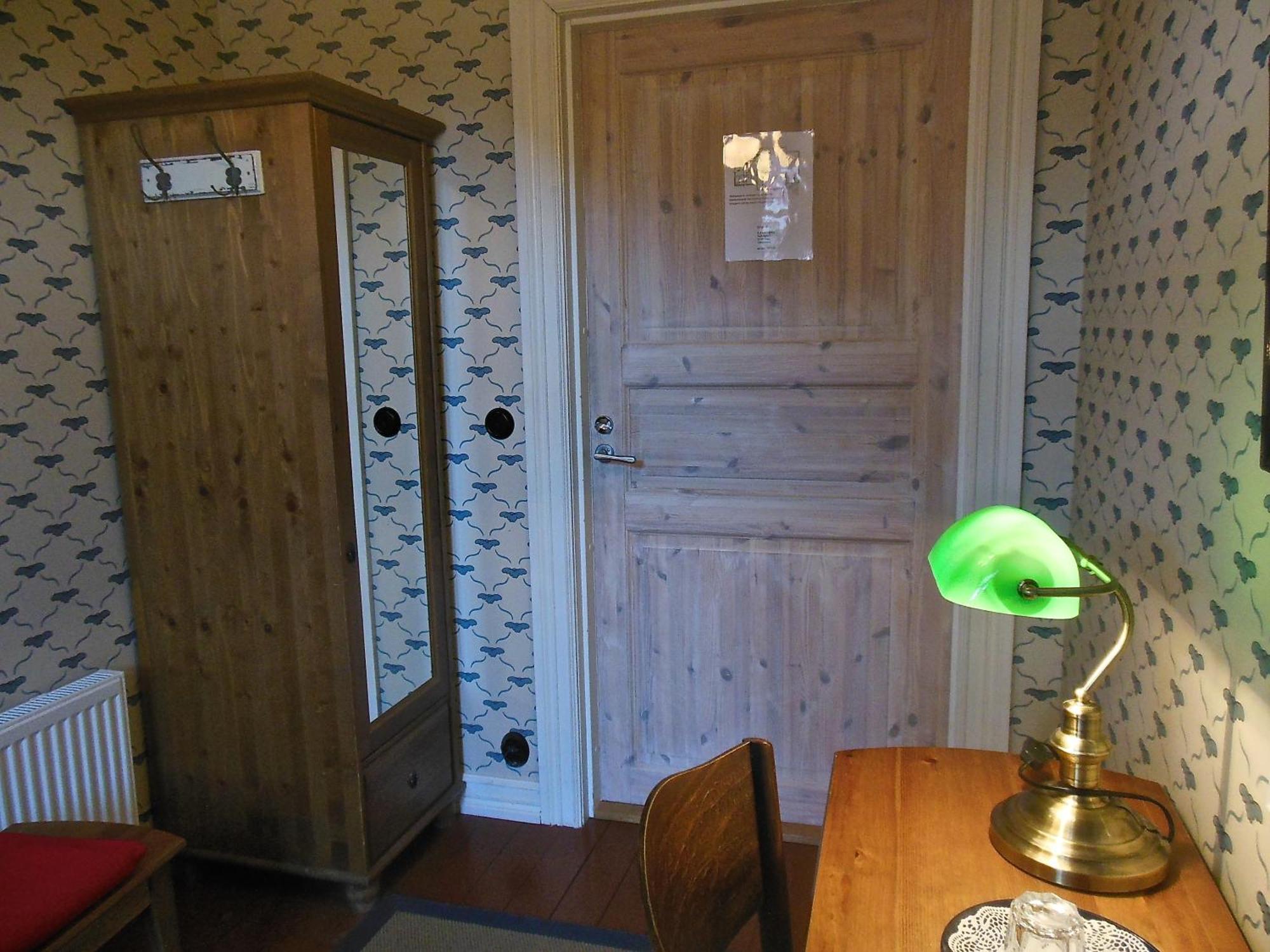 Hotel & Cafe Lanterna Науво Стая снимка